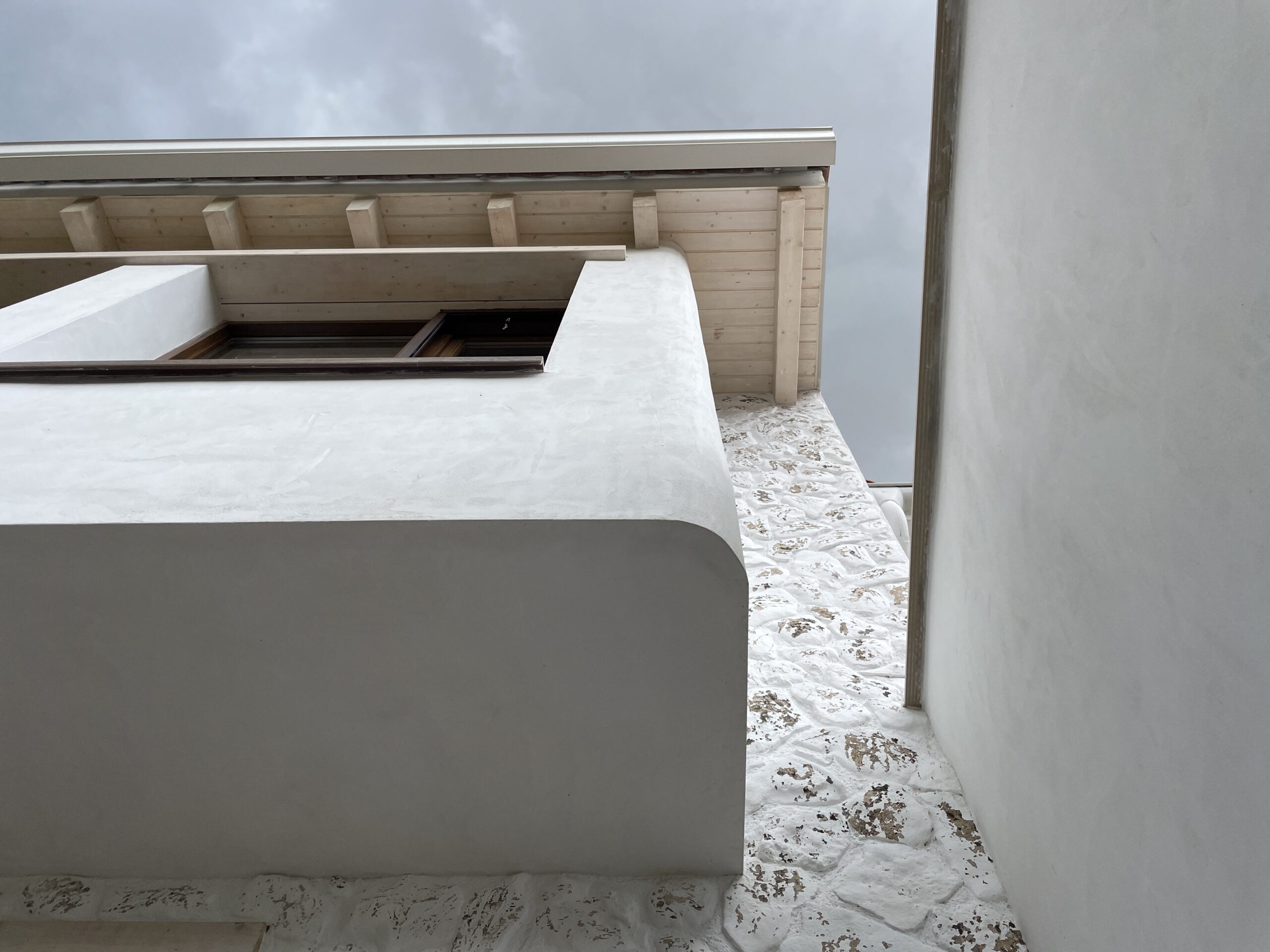 CASA VEGALLERA. Molinicos (Ab) 2021. P+DO: Los Pies en la Tierra. DEM: MCB Arquitectura Técnica